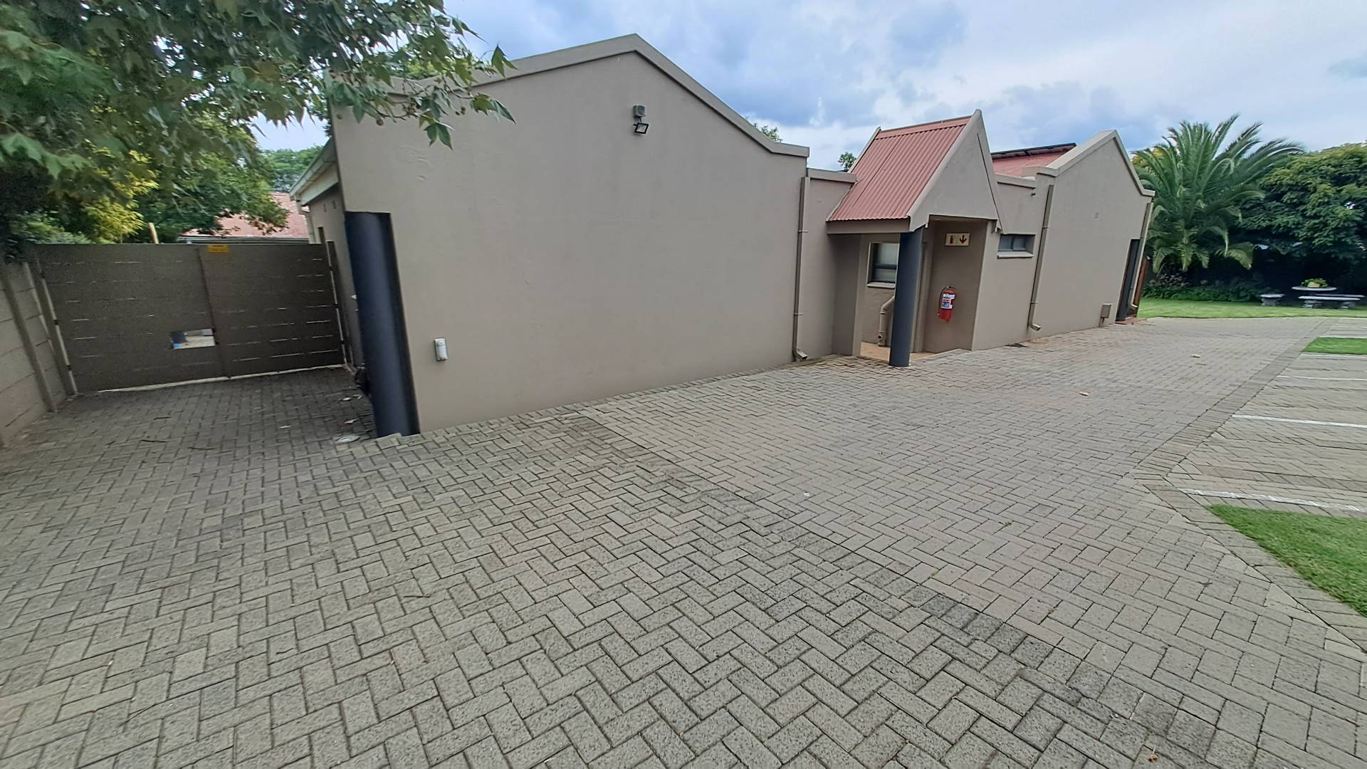 10 Bedroom Property for Sale in Dan Pienaar Free State